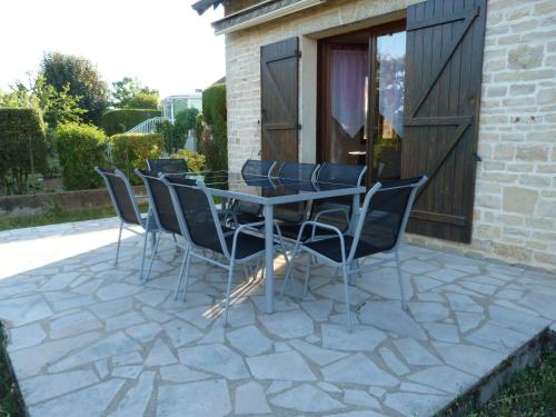 Rõdu/terrass, Jolie maison de campagne in Lainsecq
