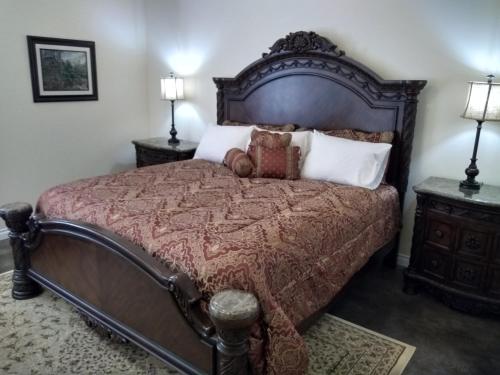 Swantown Inn & Spa - image 5