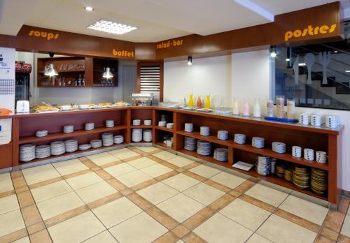 Restaurant, Hotel LP Columbus in La Paz