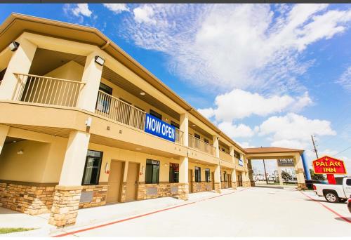 Palace Inn Conroe in Conroe (Texas)