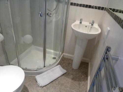Burnside Guest House - image 5