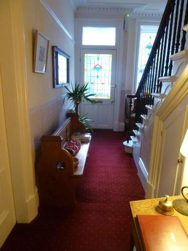 Burnside Guest House - image 6