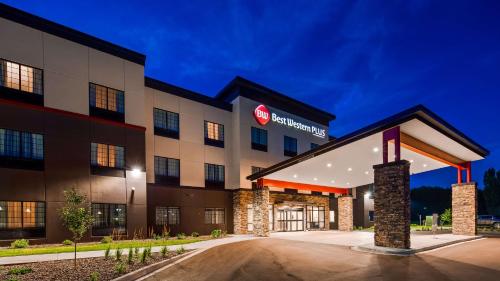 Best Western Plus New Richmond Inn & Suites - Hotel - New Richmond