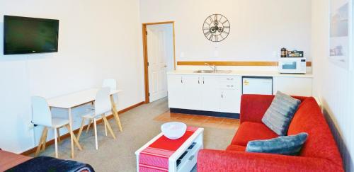 The Esplanade Motel & Conference Centre - Accommodation - Palmerston North