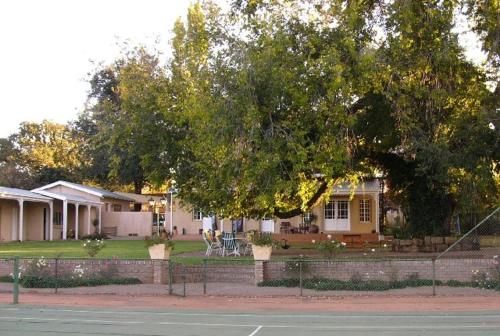Rose Garden Manor House photo