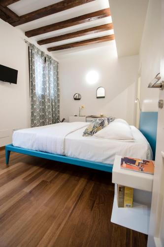 Stemar Apartments - image 9