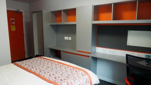 Tyler Court, University of Kent Tyler Court, University of Kent