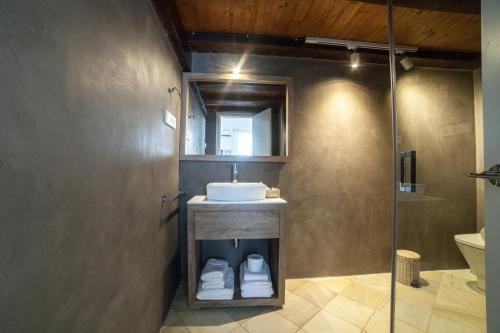Deluxe Apartment image 10