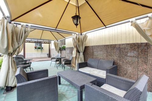 Hotel na Kazachyem - image 4