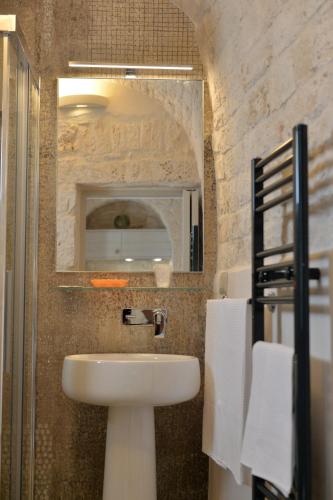 Gatto Bianco Case d'Allora - image 11