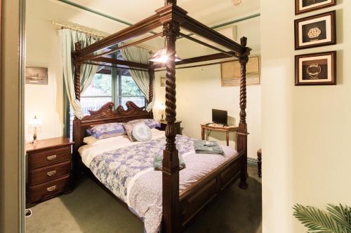 Rustic Refuge Guesthouse - Mount Dandenong Ranges