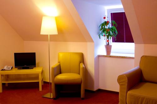 Hotel Donau 7.9km von Oberndorf a.Lech entfernt