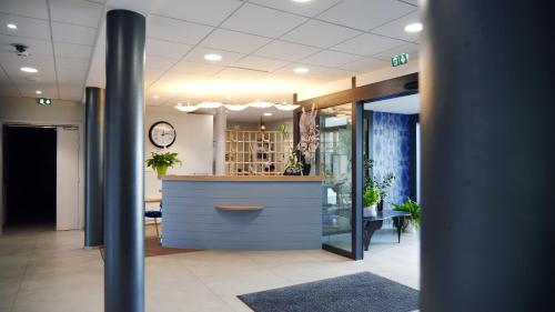 ล็อบบี้, อพาร์ตโฮเทล อดาจิโอ บาล สนามบินมุลเฮาส์ (Aparthotel Adagio Bâle Mulhouse Aéroport) near สนามบินยูโรบาเซล-มุลเฮาส์-ไฟรบวร์ค