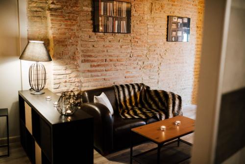 La Suite Romantique avec Jacuzzi au Cœur de Perpignan - image 3