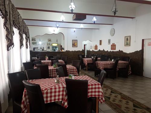 餐廳, Pensiunea Mioritza in 霍雷祖