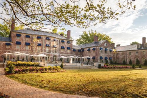 Williamsburg Inn, an official Colonial Williamsburg Hotel