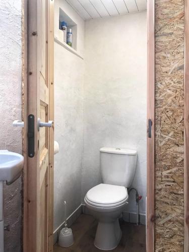 Frendlen Apartmend - image 7