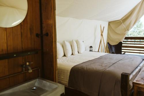 Deluxe Tent with Private Bathroom