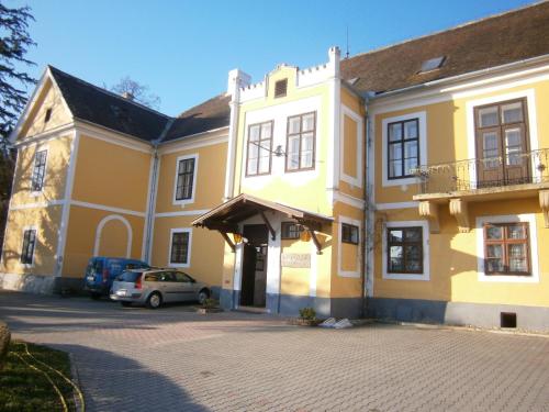 Kastélyfogadó Sitke - image 13