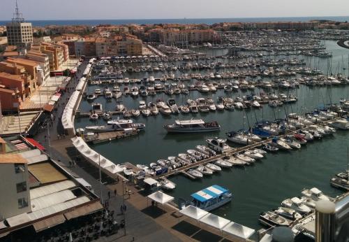Hotel Araur - image 9