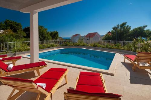 Seaside luxury villa with a swimming pool Medici Omis - 6071 - image 7