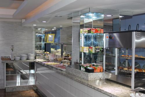 ห้องอาหาร, AJ Hotel Chapeco - Facil Acesso Patio Shopping e Rotula da Bandeira in ชาเปโก้