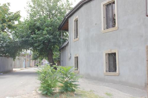 Είσοδος, VM Hostel in Γκάνια