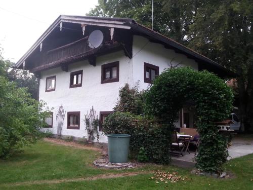Ferienhaus Kraihof, Münchner Straße 234 (Ferienhaus Kraihof, Munchner Straße 234) in Gmund am Tegernsee
