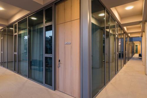 Trianon Luxury Apartments & Suites - image 6