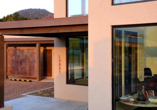The Sedona Hilltop Inn - image 2