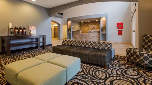 Best Western Plus Sand Bass Inn and Suites