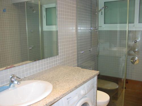 Two-Bedroom Apartment (5 Adults)