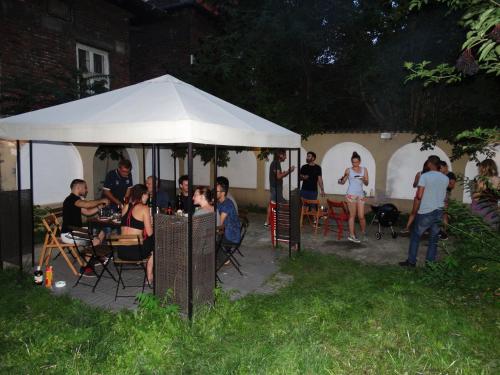 Hostel 123 - image 10