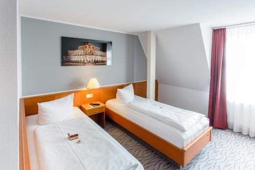 Hotel Kaiserhof - image 2