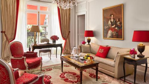 Hotel Plaza Athenee - Dorchester Collection