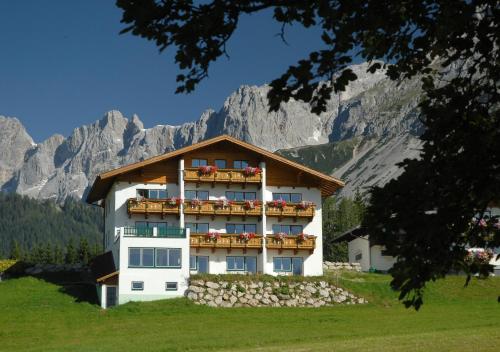 Aparthotel Sunrise - Accommodation - Ramsau am Dachstein