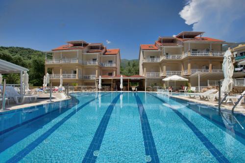 Elena Hotel - Γλυκή