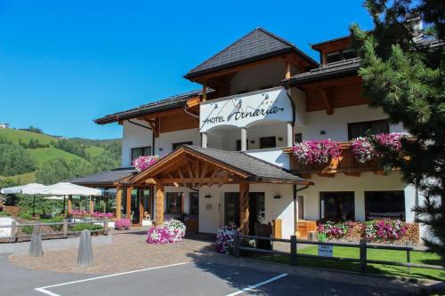 Hotel Arnaria - image 2
