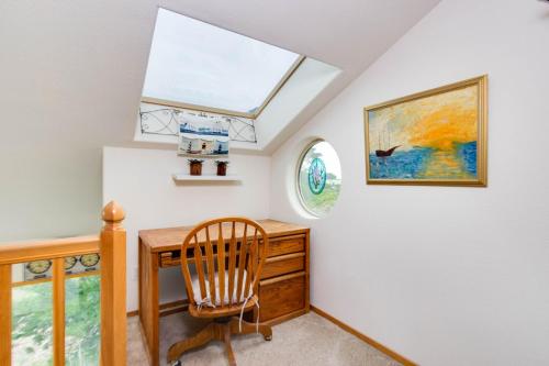 Ocean Elegance - image 7