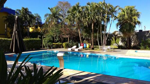 Peldbaseins, Praia Sol Hotel in Santa Terezinha de Itaipu