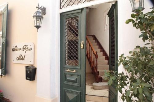  Monte Kristo Hotel in Ermoupoli