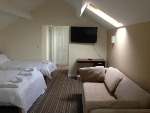 Ambrose Hotel - image 6