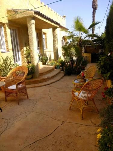 Castillo De Dona Maria mit drei Apartamenten