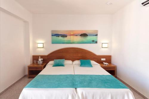 Chambre double avec 1 ou 2 lits, vue sur la ville
