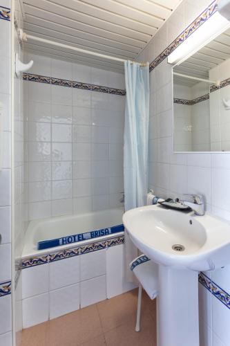 Hotel Brisa - image 12
