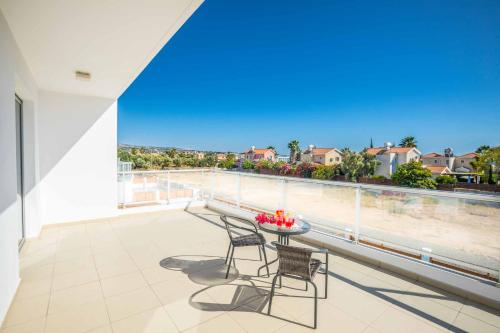 Villa White Moonflower - image 7
