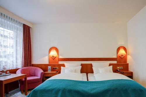 Hotel Atlanta - image 12