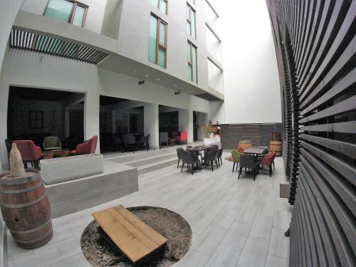 Hotel Baquedano Boulevard in Iquique Beachfront