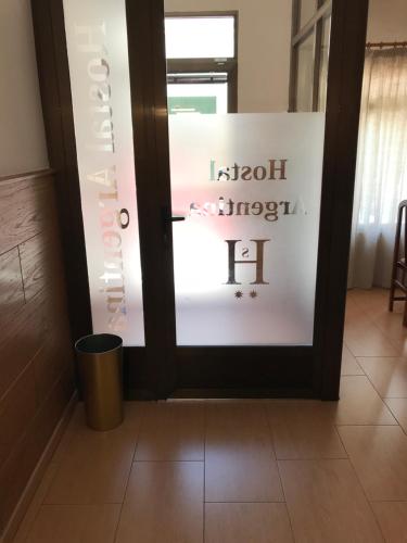 大堂, Hostal Argentina EN CACERES in 拉馬德里拉