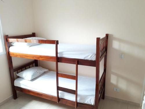 Casa proxima da Praia Grande